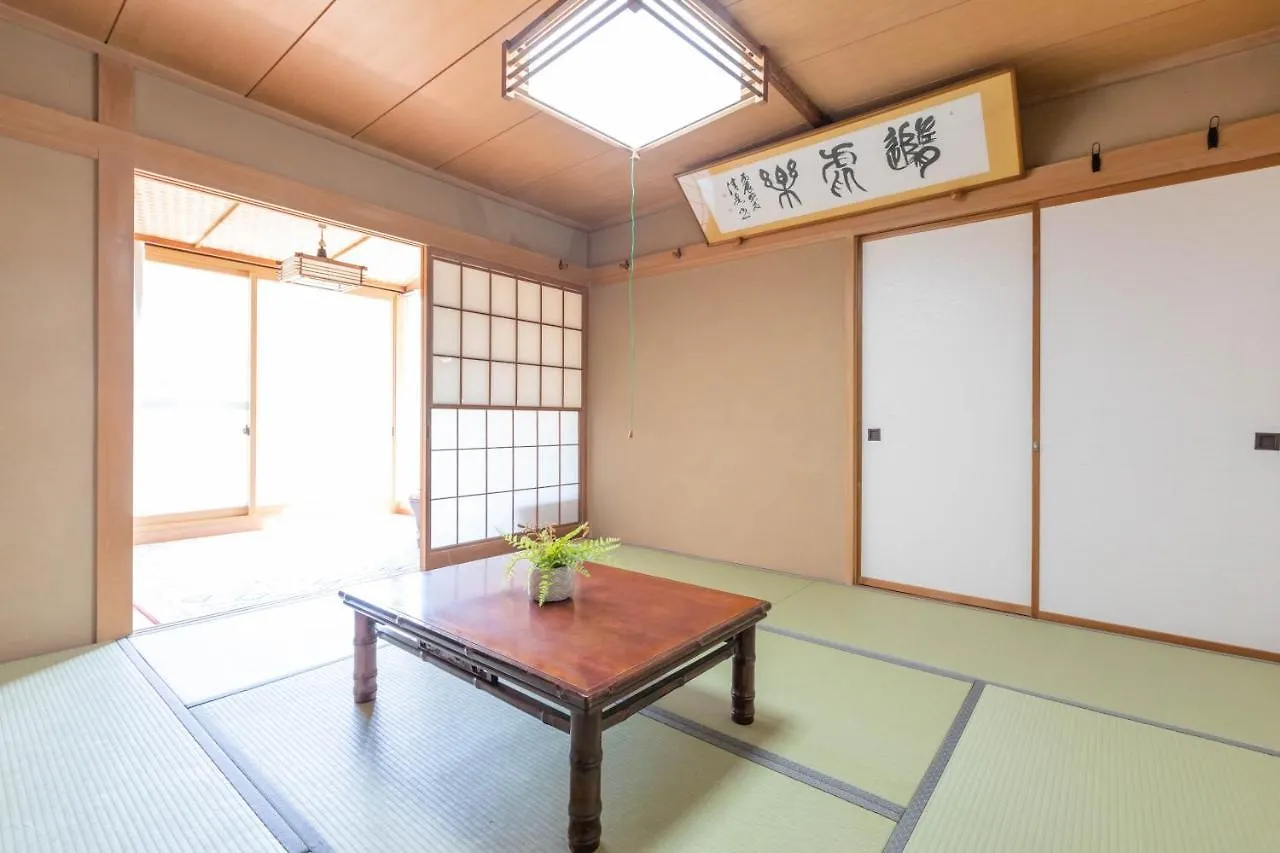 箱根ヒルズ Vila 0*, Hakone